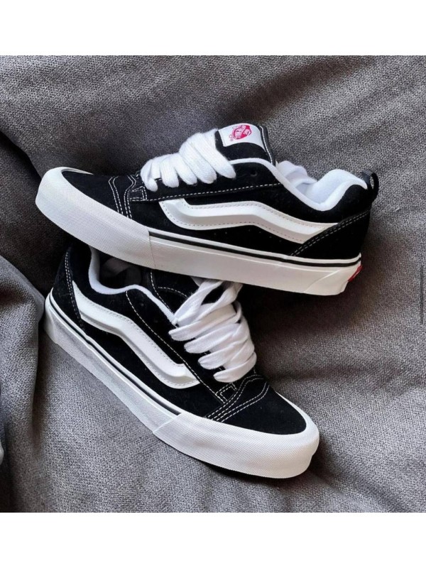 Vans Knu Skool